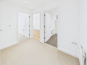 ENTRANCE HALLWAY- click for photo gallery